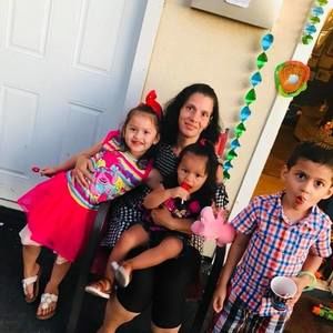 Meet your Posher, Lucy